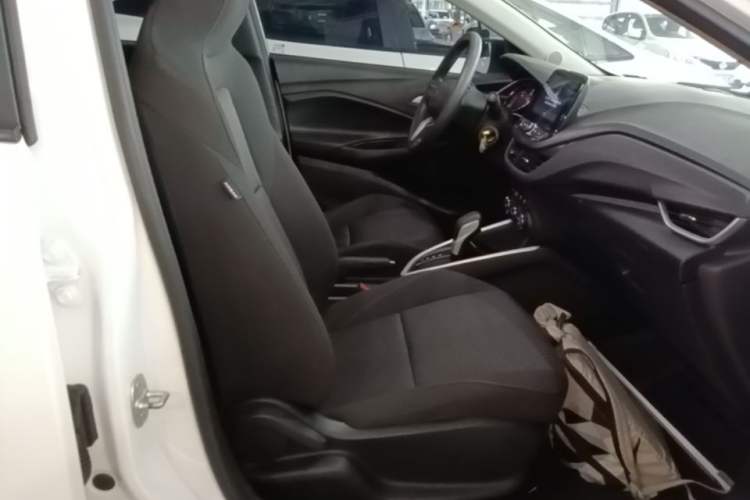 Used Chevrolet Cavalier 2020 Redline 325T Automatic Xinshang Edition Right Front Seat