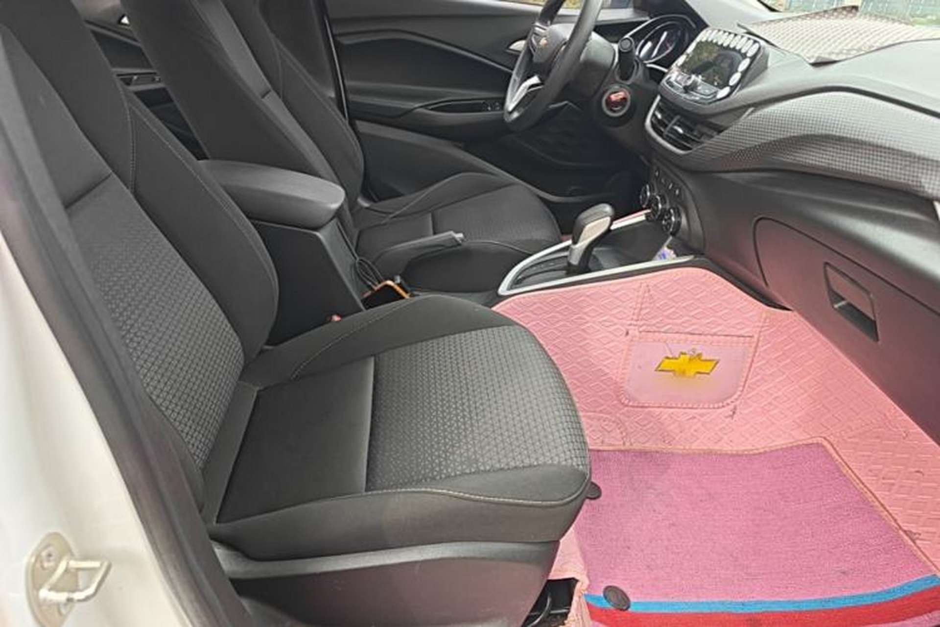 Used Chevrolet Cavalier 2020 325T Automatic Enjoyment Edition Right Front Seat