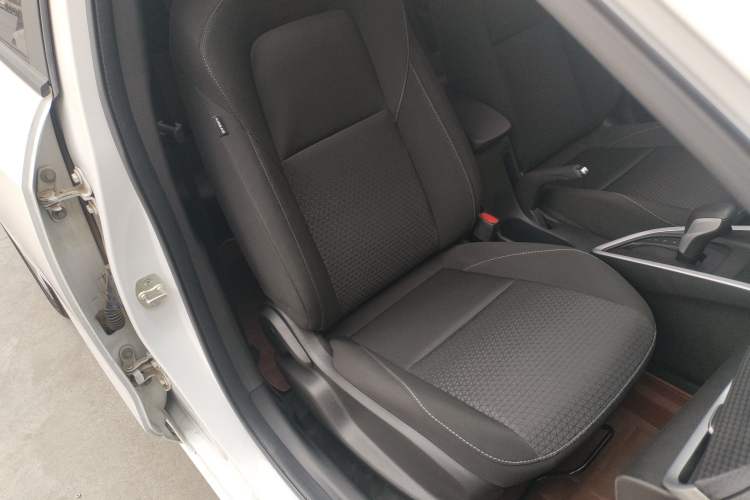 Used Chevrolet Cavalier 2020 325T Automatic Enjoyment Edition Right Front Seat