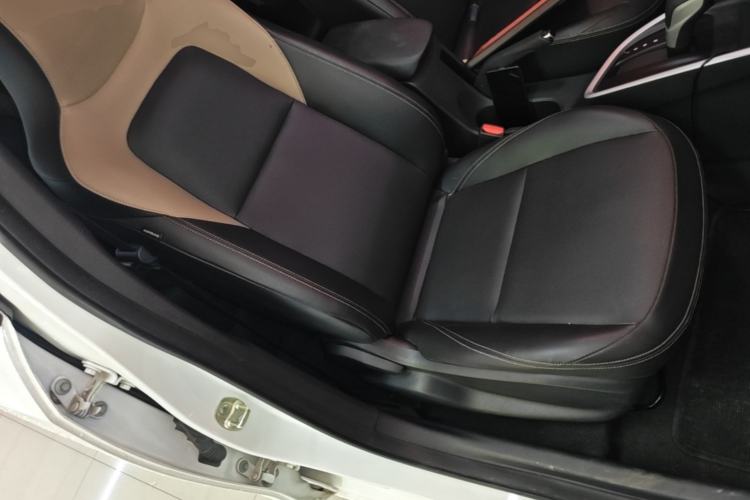 Used Chevrolet Cavalier 2020 Redline 325T Automatic Xinyao Edition China VI Standard Right Front Seat