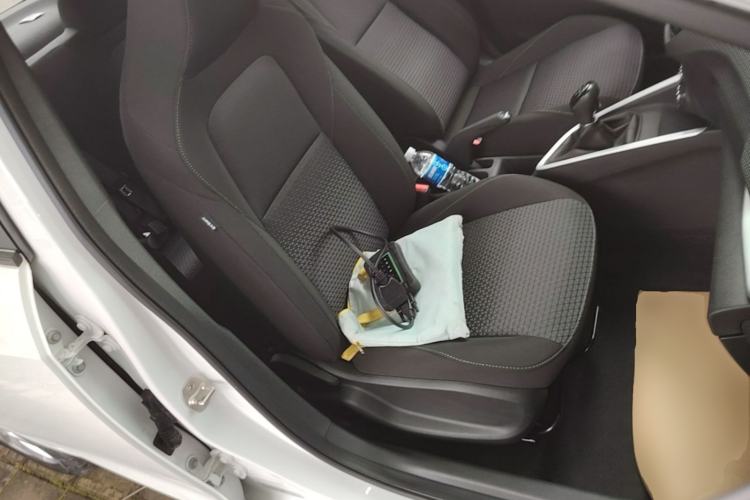 Used Chevrolet Cavalier 2020 320 Manual Xindong Edition Right Front Seat