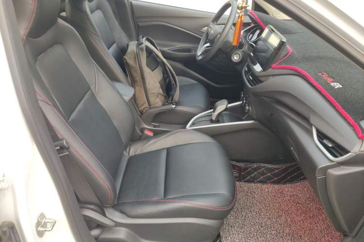 Used Chevrolet Cavalier 2020 325T Automatic Enjoyment Edition Right Front Seat