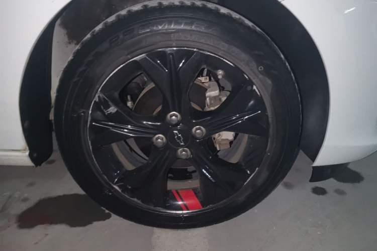 Used Chevrolet Cavalier 2020 Redline 325T Automatic Xinshang Edition Right Front Wheel Hub