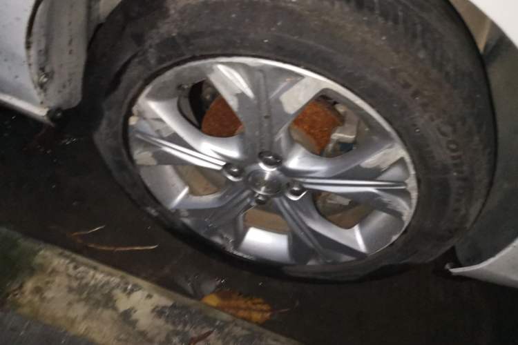 Used Chevrolet Cavalier 2020 325T Automatic Enjoyment Edition Right Front Wheel Hub