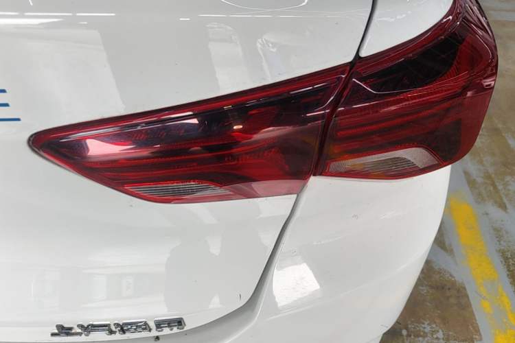 Used Chevrolet Cavalier 2020 325T Automatic Enjoyment Edition Right Rear Taillight