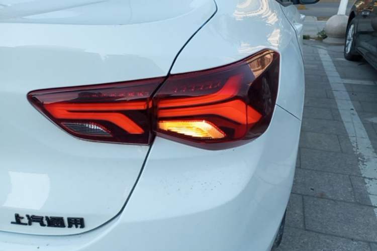 Used Chevrolet Cavalier 2020 Redline 325T Automatic Xinshang Edition Right Rear Taillight