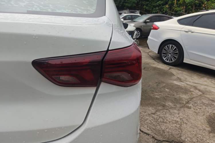 Used Chevrolet Cavalier 2020 325T Automatic Enjoyment Edition Right Rear Taillight
