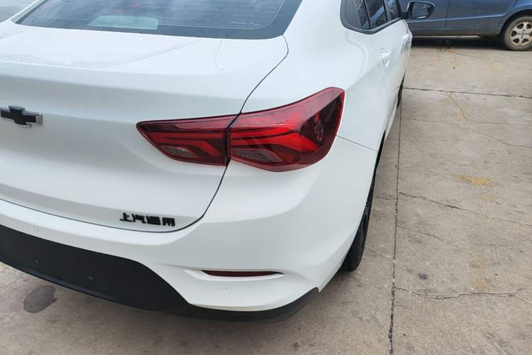 Used Chevrolet Cavalier 2020 Redline 325T Automatic Xinshang Edition China VI Standard Right Rear Taillight