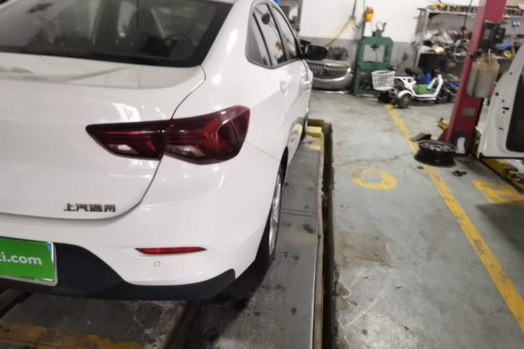 Used Chevrolet Cavalier 2020 325T Automatic Enjoyment Edition Right Rear Taillight