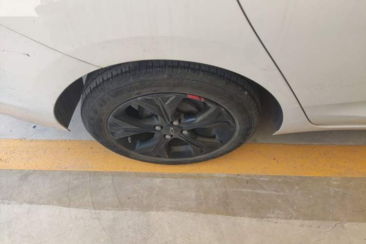 Used Chevrolet Cavalier 2020 Redline 325T Automatic Xinshang Edition Right Rear Wheel Hub