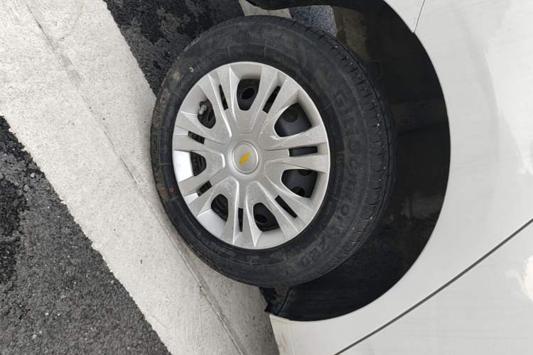 Used Chevrolet Cavalier 2020 320 Manual Enjoyment Edition Right Rear Wheel Hub