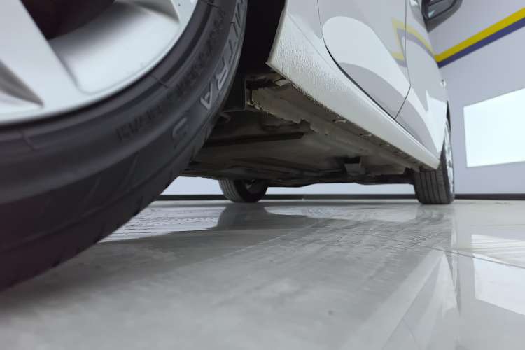 Used Chevrolet Cavalier 2020 325T Automatic Enjoyment Edition Right Side Sill
