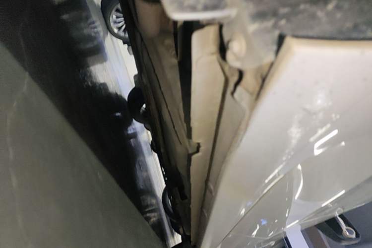 Used Chevrolet Cavalier 2020 Redline 325T Automatic Xinshang Edition China VI Standard Right Side Sill