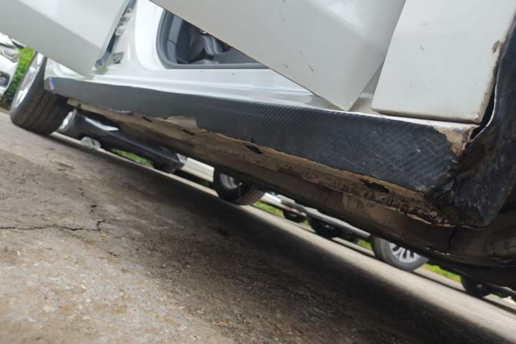 Used Chevrolet Cavalier 2020 325T Automatic Enjoyment Edition Right Side Sill