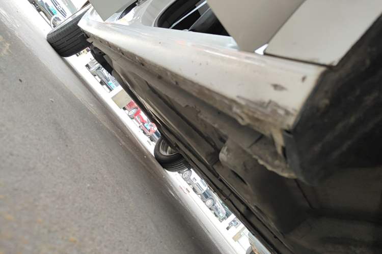 Used Chevrolet Cavalier 2020 325T Automatic Enjoyment Edition Right Side Sill