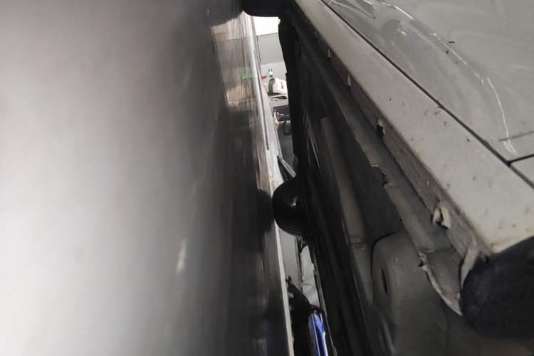 Used Chevrolet Cavalier 2020 325T Automatic Enjoyment Edition Right Side Sill