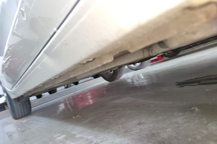 Used Chevrolet Cavalier 2020 325T Automatic Enjoyment Edition Right Side Sill