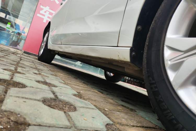 Used Chevrolet Cavalier 2020 325T Automatic Enjoyment Edition Right Side Sill