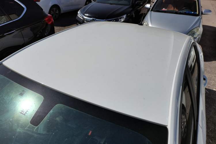Used Chevrolet Cavalier 2020 320 Manual Enjoyment Edition Roof
