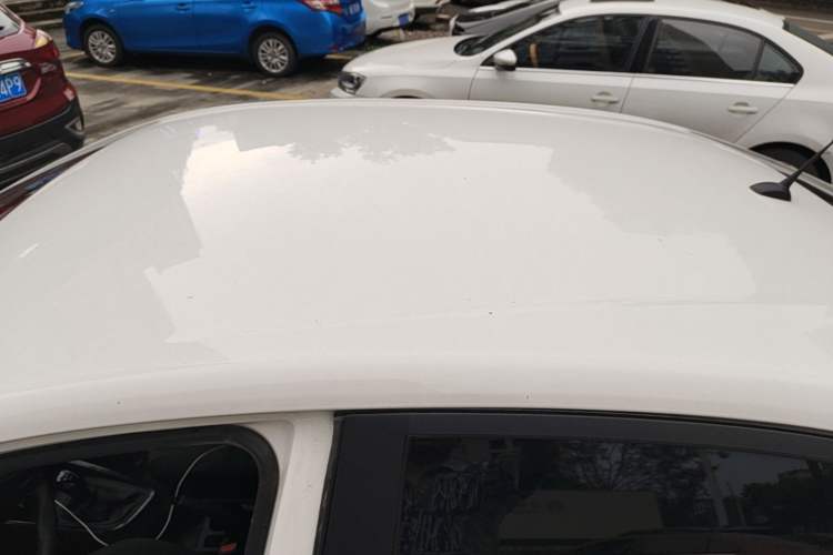 Used Chevrolet Cavalier 2020 320 Manual Enjoyment Edition Roof