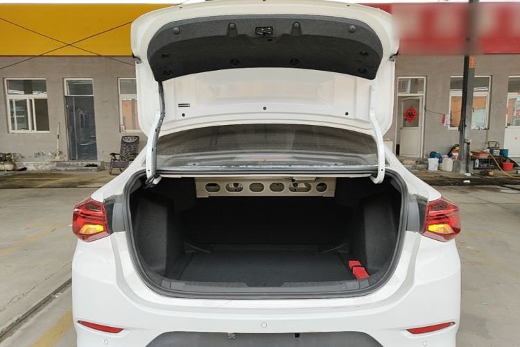 Used Chevrolet Cavalier 2020 325T Automatic Enjoyment Edition Trunk