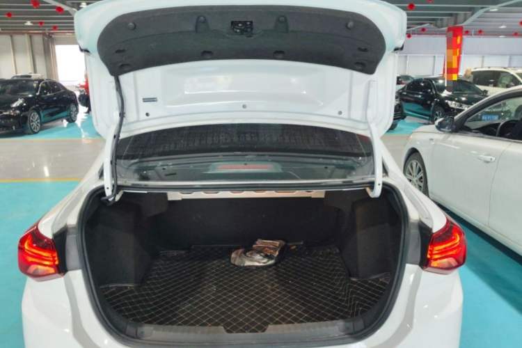 Used Chevrolet Cavalier 2020 325T Automatic Enjoyment Edition Trunk