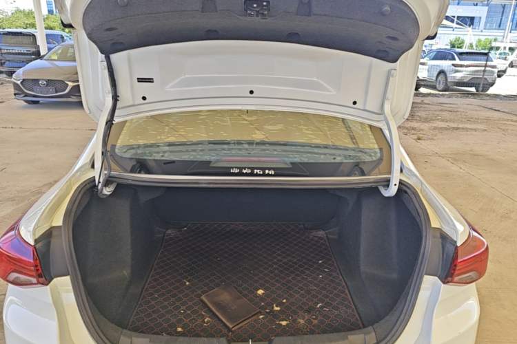 Used Chevrolet Cavalier 2020 325T Automatic Enjoyment Edition Trunk