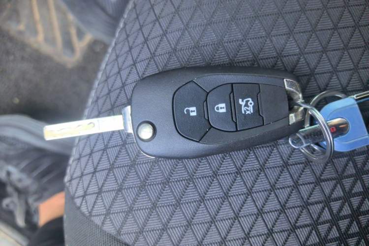 Used Chevrolet Cavalier 2020 325T Automatic Enjoyment Edition Vehicle Key