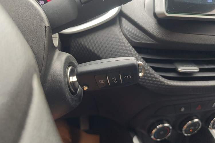 Used Chevrolet Cavalier 2020 325T Automatic Enjoyment Edition Vehicle Key