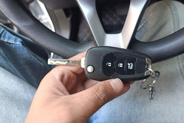 Used Chevrolet Cavalier 2020 Redline 325T Automatic Xinshang Edition China VI Standard Vehicle Key