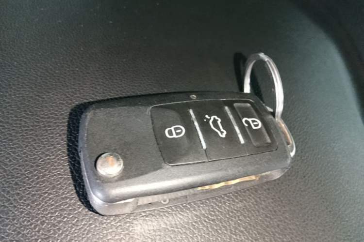 Used Chevrolet Cavalier 2020 325T Automatic Enjoyment Edition Vehicle Key