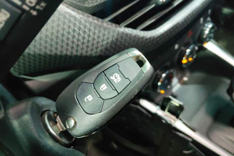 Used Chevrolet Cavalier 2020 325T Automatic Enjoyment Edition Vehicle Key