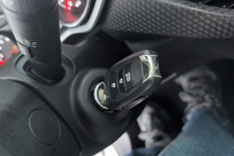 Used Chevrolet Cavalier 2020 325T Automatic Enjoyment Edition Vehicle Key