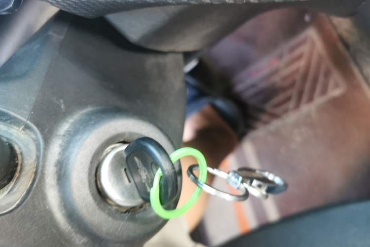 Used Chevrolet Cavalier 2020 320 Manual Enjoyment Edition Vehicle Key