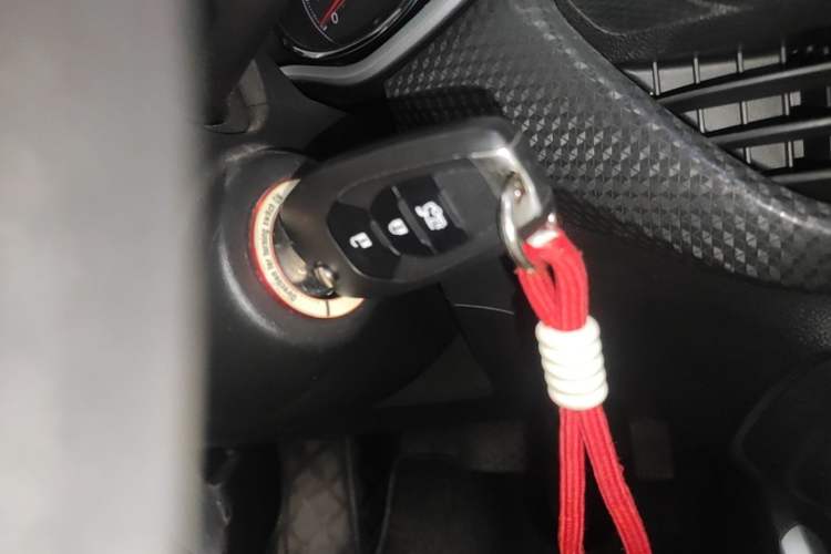 Used Chevrolet Cavalier 2020 325T Automatic Enjoyment Edition Vehicle Key