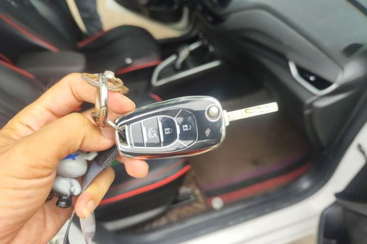 Used Chevrolet Cavalier 2020 325T Automatic Enjoyment Edition Vehicle Key