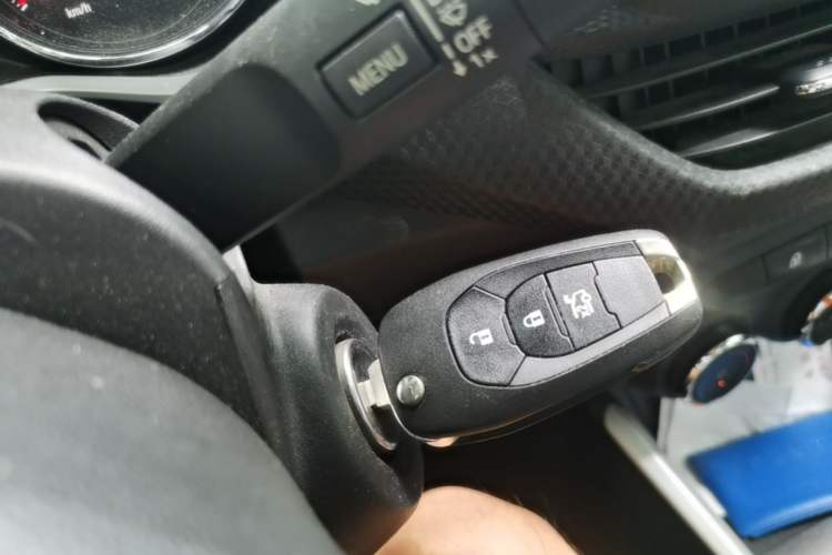 Used Chevrolet Cavalier 2020 325T Automatic Enjoyment Edition Vehicle Key