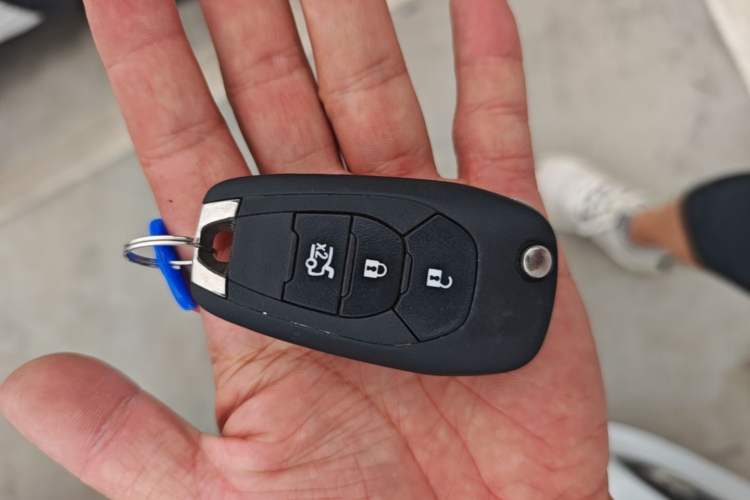 Used Chevrolet Cavalier 2020 Redline 325T Automatic Xinshang Edition Vehicle Key
