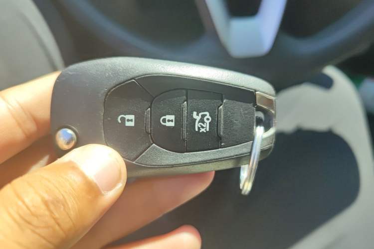 Used Chevrolet Cavalier 2020 Redline 325T Automatic Xinshang Edition Vehicle Key