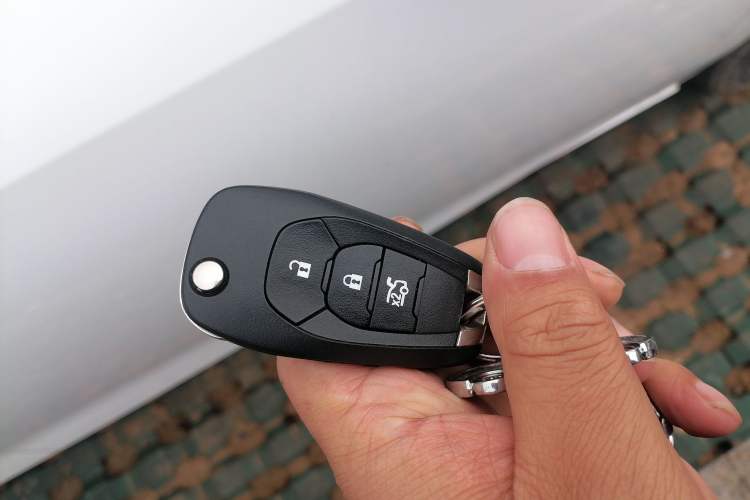 Used Chevrolet Cavalier 2020 Redline 325T Automatic Xinshang Edition Vehicle Key