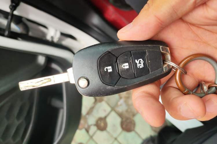 Used Chevrolet Cavalier 2020 325T Automatic Enjoyment Edition Vehicle Key