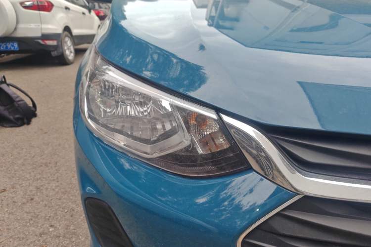 Used Chevrolet Cavalier 2021 325T Automatic Enjoyment Edition Right Front Headlight