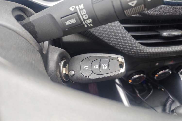 Used Chevrolet Cavalier 2021 325T Automatic Enjoyment Edition Vehicle Key