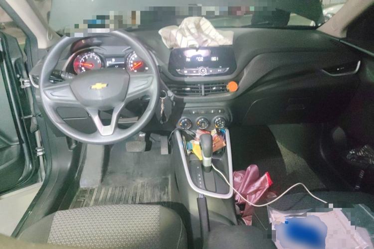 Used Chevrolet Cavalier 2021 Redline 325T Automatic Xinyao Edition Center Console