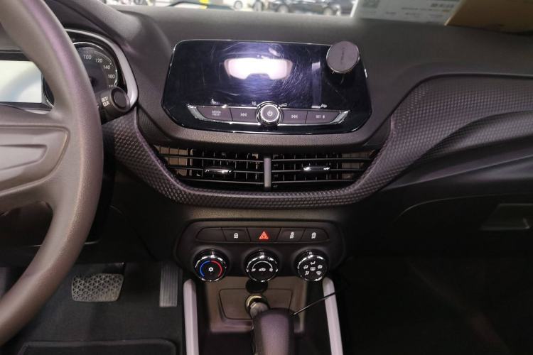Used Chevrolet Cavalier 2021 325T Automatic Enjoyment Edition Interior 5