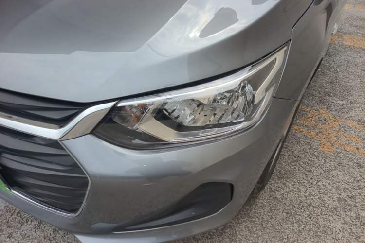 Used Chevrolet Cavalier 2021 325T Automatic Enjoyment Edition Left Front Headlight