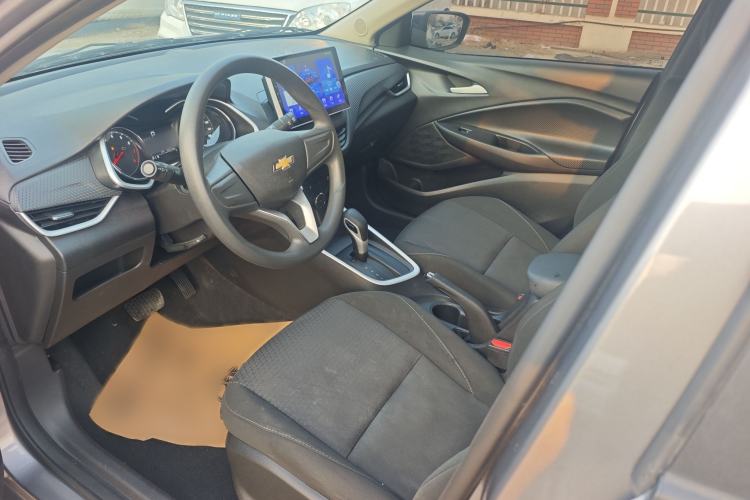 Used Chevrolet Cavalier 2021 325T Automatic Enjoyment Edition Left Front Seat