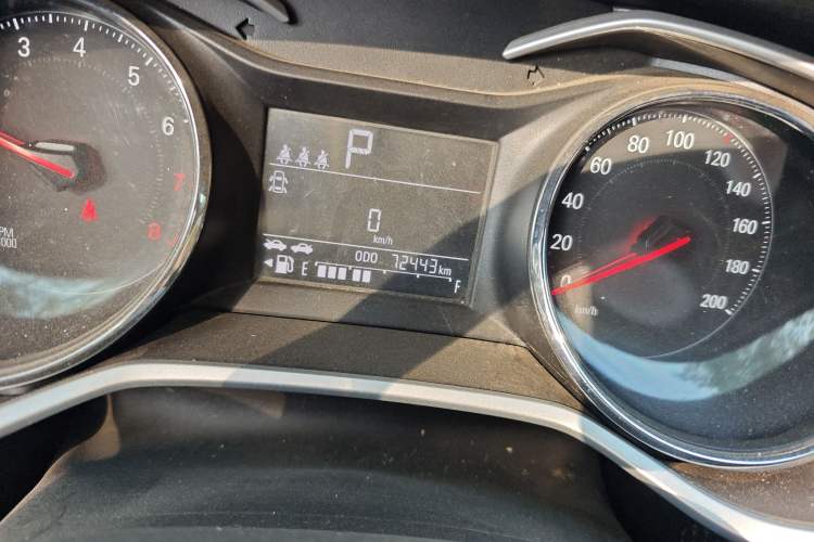 Used Chevrolet Cavalier 2021 325T Automatic Enjoyment Edition Odometer Close Up