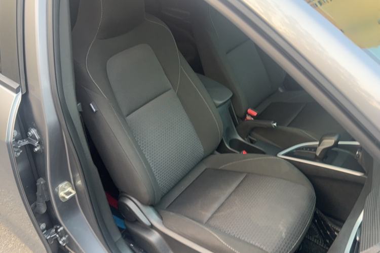 Used Chevrolet Cavalier 2021 325T Automatic Enjoyment Edition Right Front Seat