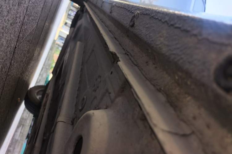 Used Chevrolet Cavalier 2021 325T Automatic Enjoyment Edition Right Side Sill
